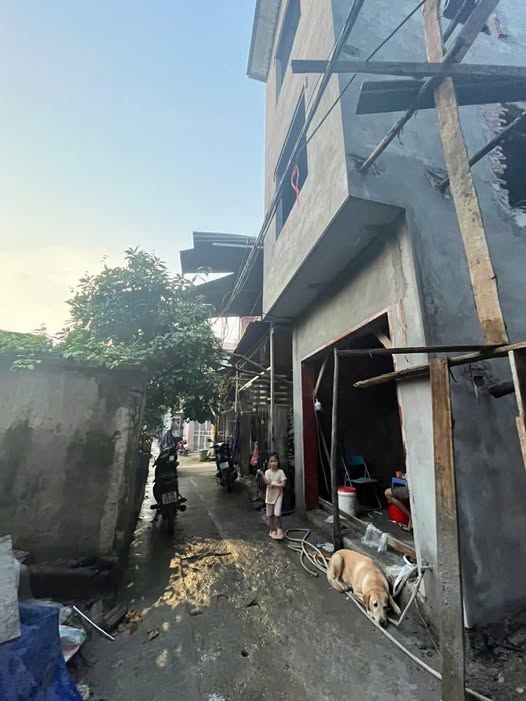 Ngôi nhà Hà Nội của vck Trang, một cặp đôi ngoại tỉnh lập thân ở thủ đô với lương ban đầu chỉ 20tr mỗi tháng.   - 1