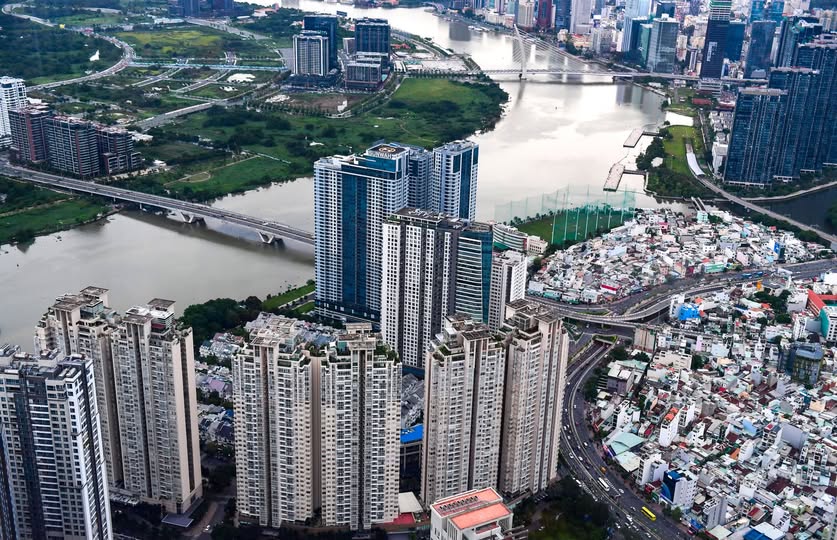 LÃI SUẤT CAO CÓ THỂ CHÍNH LÀ ĐIỀU KIỆN CẦN ĐỂ THỊ TRƯỜNG BẤT ĐỘNG SẢN PHÁT TRIỂN BỀN VỮNG  - 1