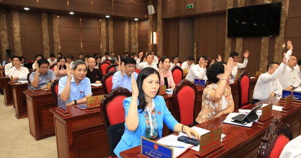 Hà Nội hỗ trợ nạn nhân vụ cháy chung cư mini hơn 9 tỉ đồng - 1