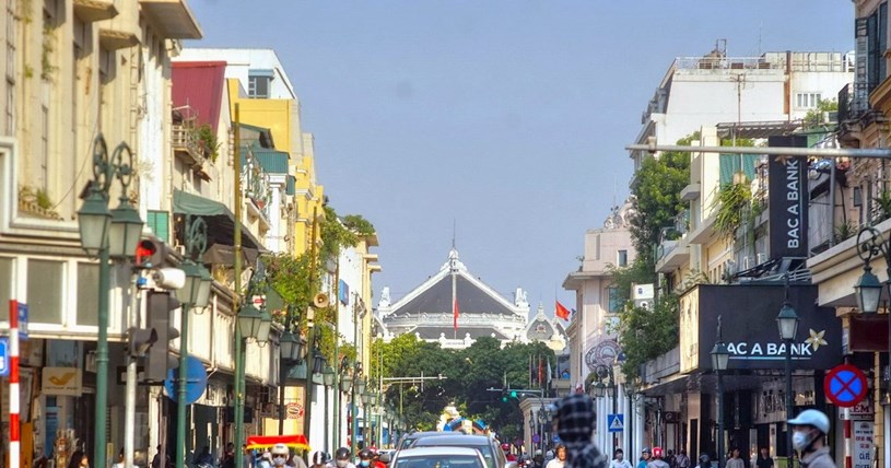 Hà Nội dự kiến di dời hơn 860.000 dân khỏi nội thành là một bước đi mang tính chiến lược - Ảnh 1