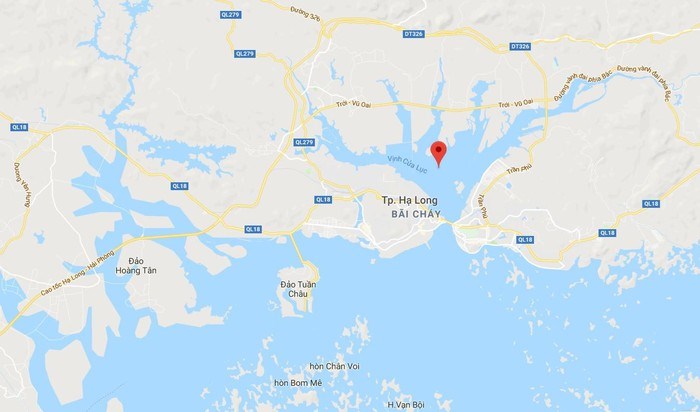 Dự án hầm đường bộ dự kiến được thi công tại eo vịnh Cửa Lục, TP Hạ Long, tỉnh Quảng Ninh (điểm màu đỏ). Ảnh: Google Maps.