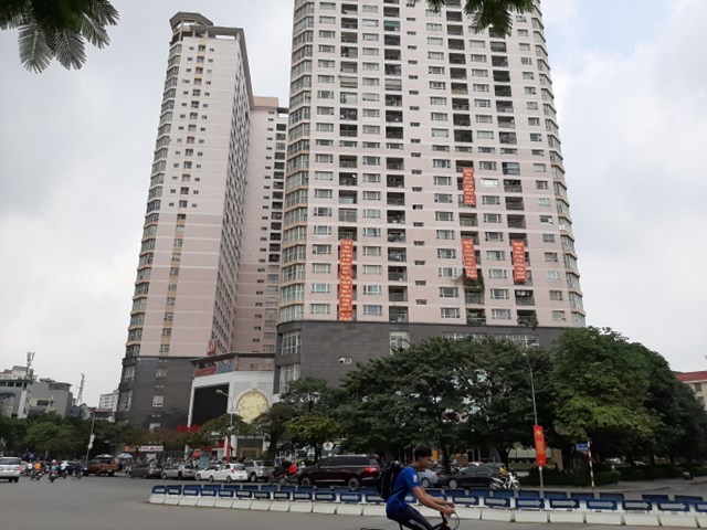 Dự án tổ hợp đa năng 28 tầng tại làng quốc tế Thăng Long của Tổng Công ty xây dựng Hà Nội nợ với số tiền gần 37 tỉ đồng.