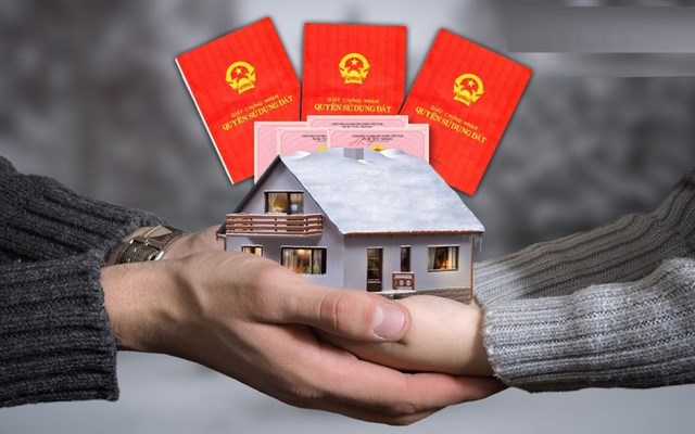 Sổ đỏ đứng tên mẹ vẫn bị chia: Mua “đất gia đình” mà chủ quan là tự ôm bom hẹn giờ  - Ảnh 1