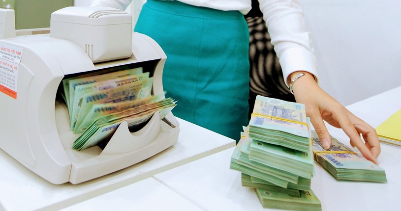 Lãi suất mà còn neo cao kiểu này thì mấy căn “ngáo giá” kiểu gì cũng phải rụng 20–30%.  - Ảnh 1