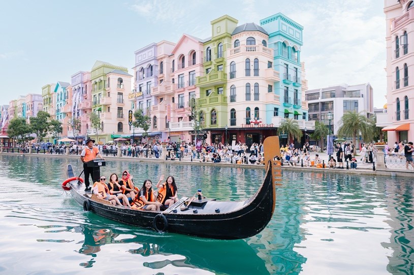 M&ocirc; h&igrave;nh &ldquo;shoppertainment&rdquo; &ndash; mua sắm kết hợp với giải tr&iacute;, gia tăng trải nghiệm kh&aacute;ch h&agrave;ng trong c&ugrave;ng một điểm đến