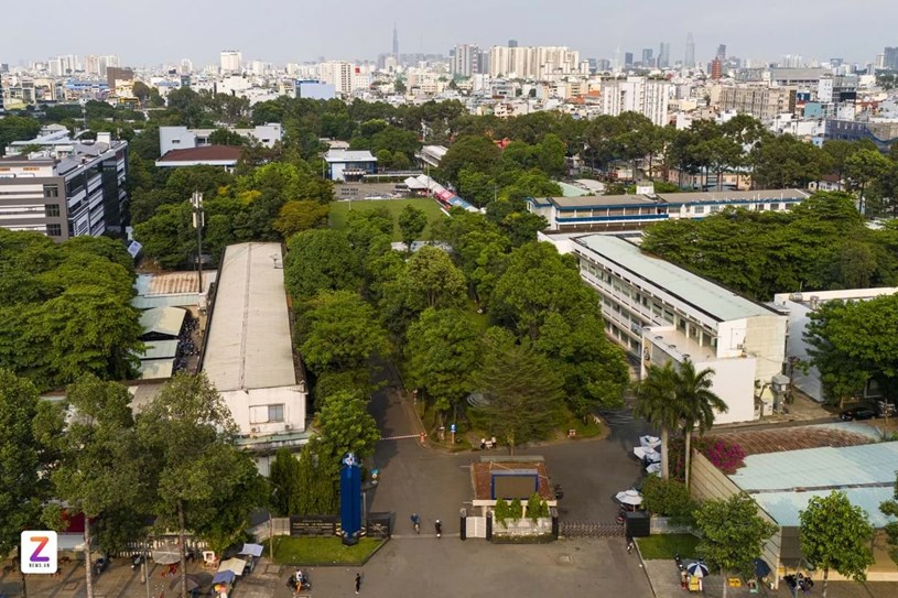 DI DỜI ĐẠI HỌC ĐỂ GIẢM TẮC ĐƯỜNG, LẠI XÂY THÊM NHÀ Ở XÃ HỘI…????  - Ảnh 1