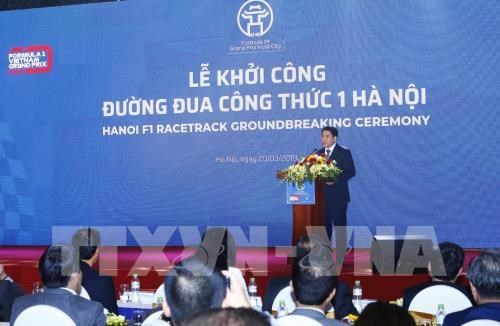 Chủ tịch UBND TP Hà Nội Nguyễn Đức Chung phát biểu. Ảnh: Lâm Khánh – TTXVN