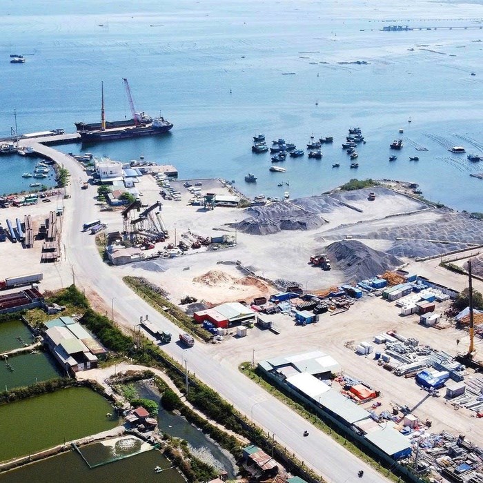 Việt Nam tính lấn biển xây kho xăng dầu và nhiên liệu bay quy mô lớn - Ảnh 2