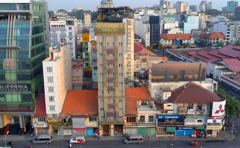 Silverland Bến Thành và Đầu tư Sài Gòn Safari có cùng trụ sở tại Khách sạn Silverland Central Hotel số 14-16 Lê Lai, phường Bến Thành, quận 1.