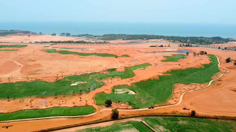 S&acirc;n golf c&ograve;n lại l&agrave; Garden Golf đ&atilde; cơ bản ho&agrave;n th&agrave;nh v&agrave; sớm đưa v&agrave;o hoạt động.