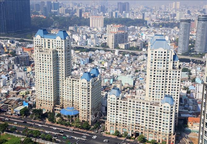 Thị trường bất động sản nh&#224; ở: C&#225;c dự &#225;n đang x&#226;y cho ai ở?  - Ảnh 1