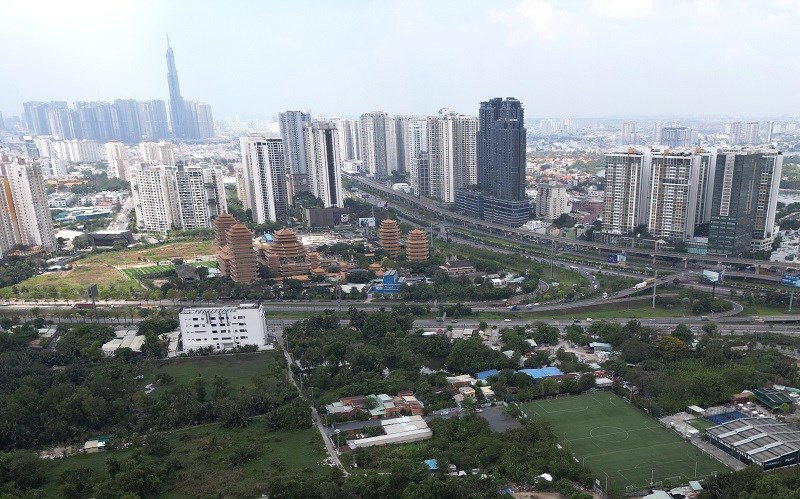 Lãi suất cao, doanh nghiệp tìm đủ cách bán nhà nhưng quyết......không giảm giá, chỉ đổi chính sách bán hàng  - Ảnh 1