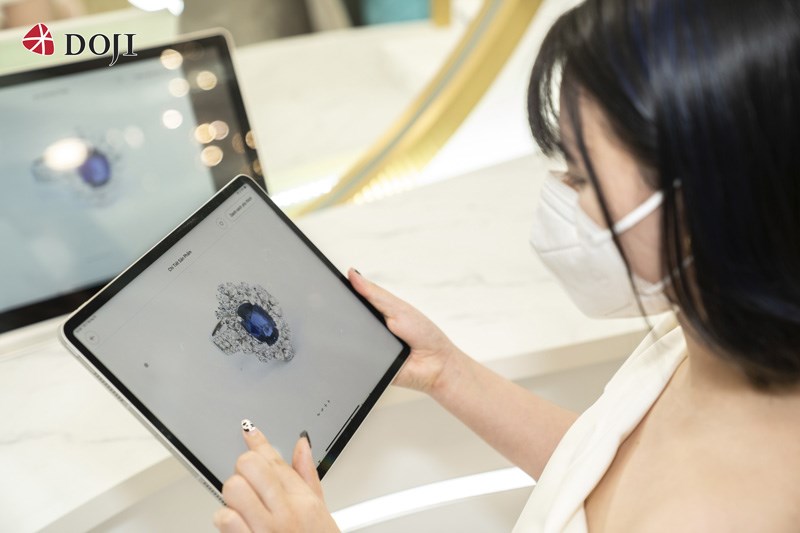 E- Catalogue phục vụ cho việc t&igrave;m kiếm, tham khảo c&aacute;c bộ sưu tập trang sức độc đ&aacute;o một c&aacute;ch trực quan, sinh động.