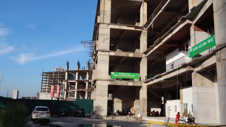 23 dự án sai phạm bị thanh tra, Usilk City bị chuyển hồ sơ sang Bộ Công an: Đụng đâu là sai tùm lum toè loe ở đấy 🥲🥲  - Ảnh 1