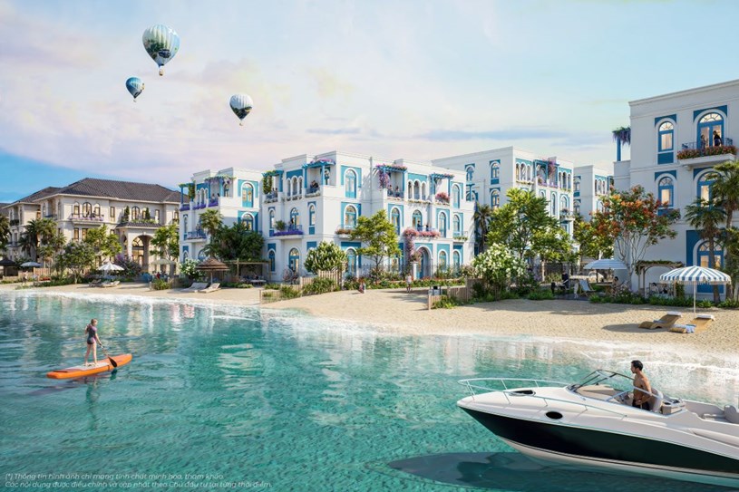 Biển xanh c&aacute;t trắng ngay trước nh&agrave; tạo n&ecirc;n đặc quyền &ldquo;b&atilde;i biển ri&ecirc;ng&rdquo; cho từng ph&acirc;n khu.