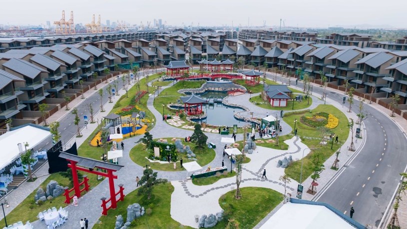 The Komorebi mang đậm phong c&aacute;ch Nhật Bản từ thiết kế kiến tr&uacute;c tới cảnh quan, tiện &iacute;ch.