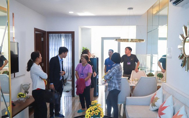 Nỗi niềm của người cho thu&#234; khi nghe tin đ&#225;nh thuế căn hộ thu&#234; - Ảnh 1