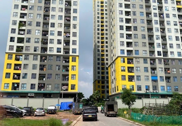 Nhà dưới 5 tỷ ngày càng hiếm: Kiếm 40 củ một tháng vẫn chịu cảnh "lửng lơ con cá vàng", chẳng biết bao giờ hết cảnh thuê nhà - Ảnh 1