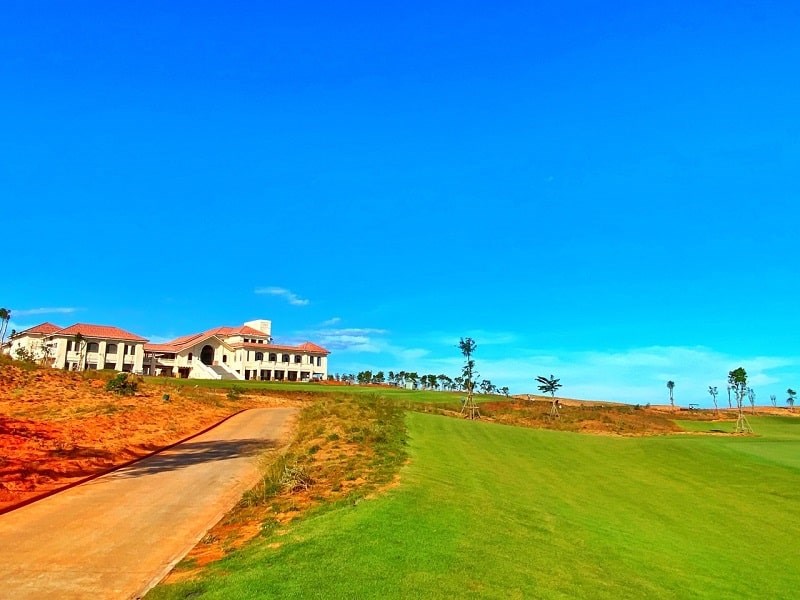 Nh&agrave; điều h&agrave;nh s&acirc;n golf 36 lỗ tại NovaWorld
