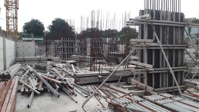 Kh&ocirc;ng &iacute;t kh&aacute;ch h&agrave;ng đang bị sa lầy v&agrave;o c&aacute;c dự &aacute;n chậm tiến độ nhiều năm.