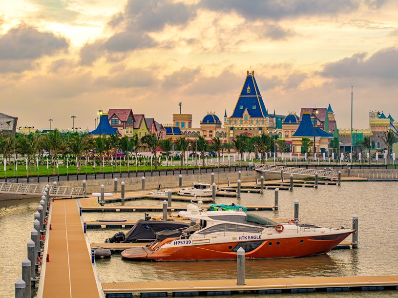 Hoạt động kinh doanh được bảo chứng bởi hệ sinh th&aacute;i tiện &iacute;ch của đ&ocirc; thị đảo nghỉ dưỡng h&agrave;ng đầu khu vực.