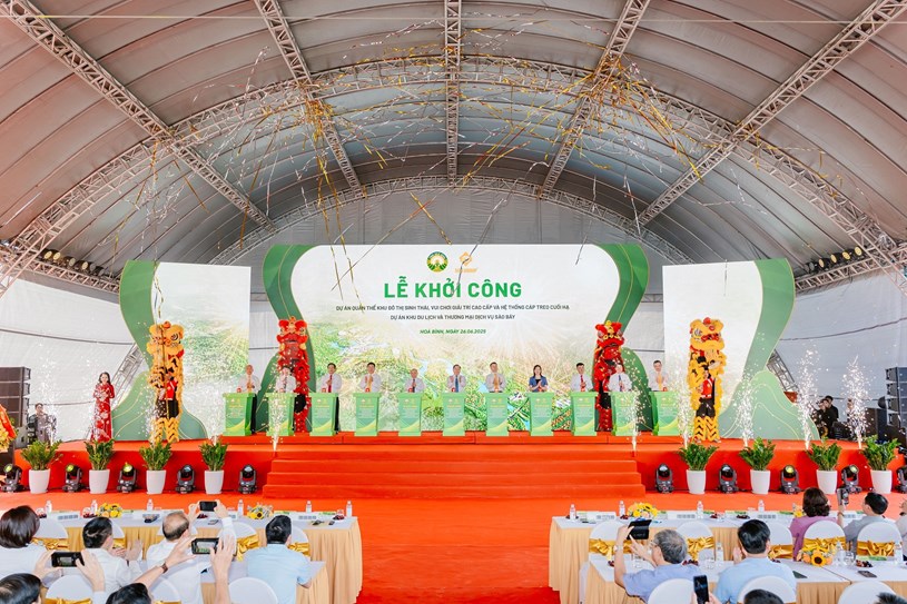 Lễ khởi c&ocirc;ng Tổ hợp nghỉ dưỡng kho&aacute;ng n&oacute;ng hơn 21.000 tỷ đồng do Sun Group đầu tư.