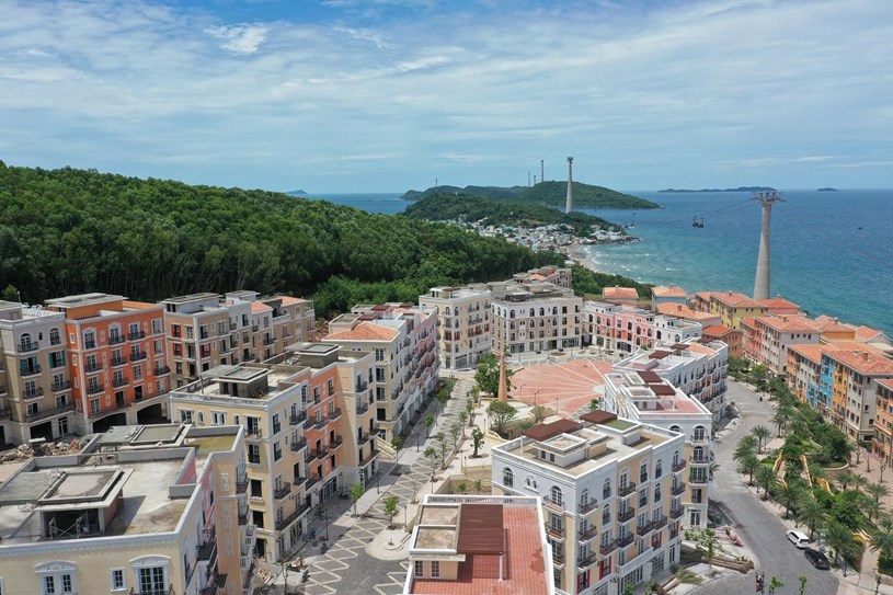 Đầu tư bất động sản tại Thị trấn Địa Trung Hải để đón sóng du lịch 2022-2023