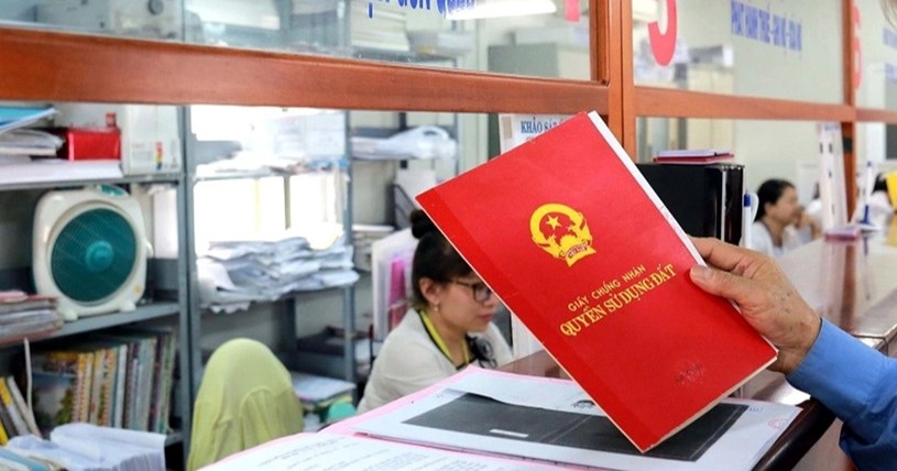 Từ ng&#224;y 1/7/2025, người d&#226;n đăng k&#253; sổ đỏ lần đầu online như thế n&#224;o ?&#128165;  - Ảnh 1