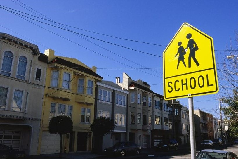 &#127979; Mua nh&#224; gần trường: Một quyết định đ&#225;ng gi&#225; hơn bạn nghĩ - Ảnh 1