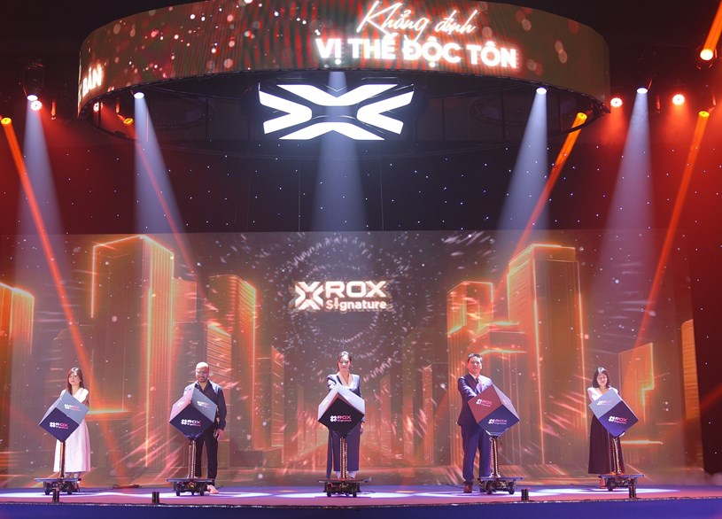 Khoảnh khắc ra mắt thương hiệu ROX Signature.