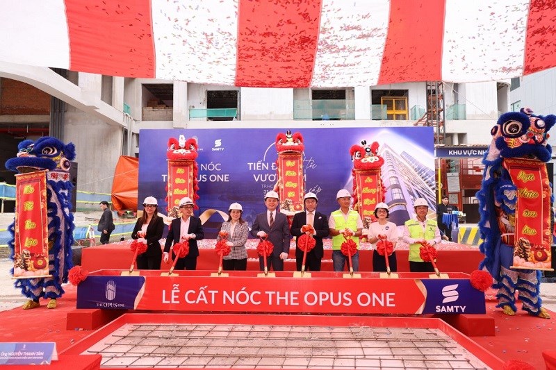 Vinhomes v&#224; SAMTY tổ chức lễ cất n&#243;c 4 to&#224; th&#225;p The Opus One, dự kiến b&#224;n giao từ qu&#253; I/2026 - Ảnh 1