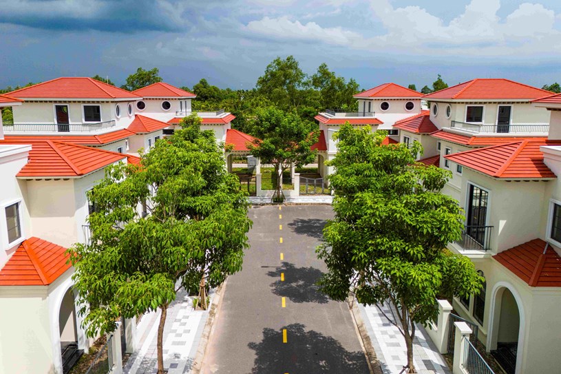 Khu d&acirc;n cư Phước Thọ của T&amp;T Group l&agrave; dự &aacute;n ti&ecirc;u biểu cho m&ocirc; h&igrave;nh đ&ocirc; thị mới m&agrave; Vĩnh Long đang hướng tới - Ảnh: Th&agrave;nh Sơn.