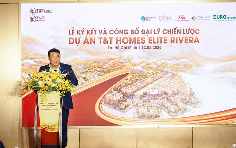 &Ocirc;ng Ho&agrave;ng Việt Cường, Tổng Gi&aacute;m đốc T&amp;T Homes ph&aacute;t biểu tại lễ k&yacute; kết. (Ảnh: Anh Chiến)