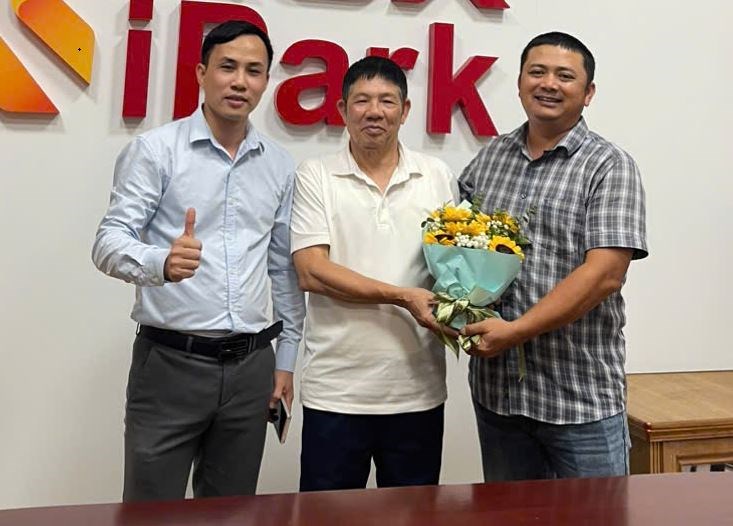 ROX Living Đồng Văn tổ chức lễ k&yacute; kết Hợp đồng chuyển nhượng v&agrave; b&agrave;n giao nh&agrave; ở cho kh&aacute;ch h&agrave;ng đầu th&aacute;ng 8 vừa qua