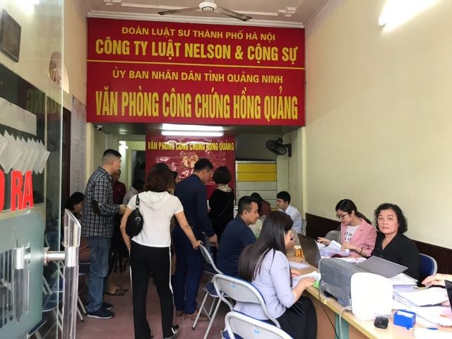 Sau cơn sốt, nhiều nh&agrave; đầu tư l&atilde;i "đậm" nhưng cũng c&oacute; người thua to. Ảnh: L&acirc;m T&ugrave;ng