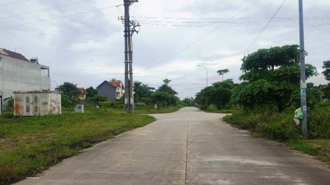 Quang cảnh ti&ecirc;u điều của Dự &aacute;n Khu trung t&acirc;m Thương mại v&agrave; d&acirc;n cư Cầu Sến do C&ocirc;ng ty CP Xi măng v&agrave; X&acirc;y dựng Quảng Ninh l&agrave;m chủ đầu tư sau 17 năm triển khai. Ảnh: Cường Vũ.