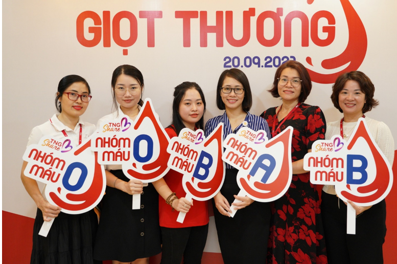 Người TNG Holdings Vietnam mang “giọt thương” gửi v&#224;o ng&#226;n h&#224;ng m&#225;u - Ảnh 1