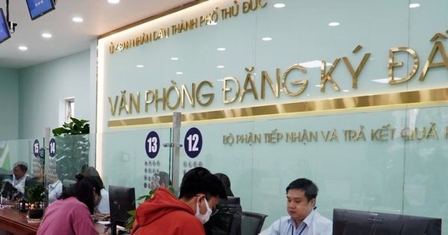 Từ ng&#224;y 4/10, sang t&#234;n sổ đỏ m&#224; kh&#244;ng đăng k&#253; biến động đất đai sẽ bị xử phạt như thế n&#224;o?  - Ảnh 1