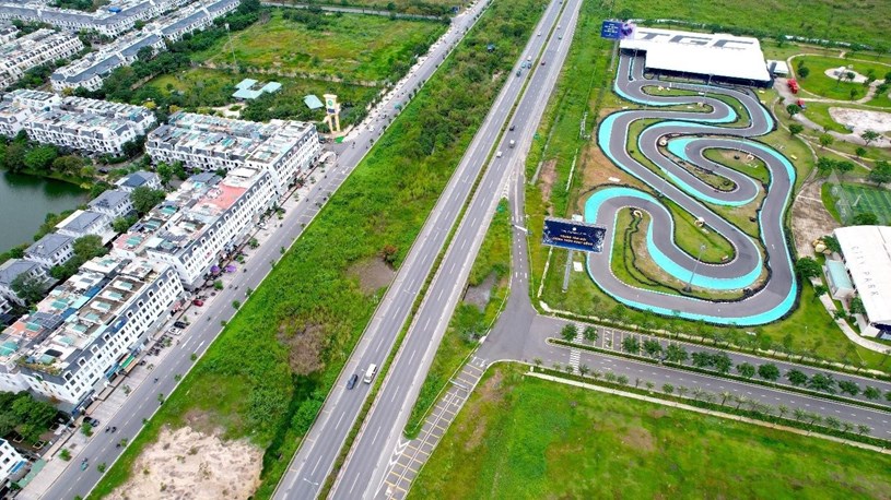 Khi tuyến đường Liên Phường thông xe, người dân có thêm tuyến đường vào thành phố từ cao tốc TP.HCM - Long Thành - Dầu Giây - Ảnh: Hiếu Giang