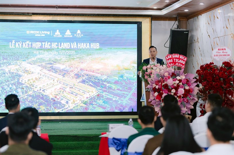 &Ocirc;ng L&ecirc; Xu&acirc;n Hưng - Tổng gi&aacute;m đốc HC Land ph&aacute;t biểu tại sự kiện.