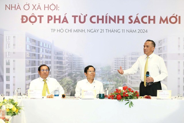 &Ocirc;ng L&ecirc; Ho&agrave;ng Ch&acirc;u, Chủ tịch Hiệp hội Bất động sản TP.HCM ph&aacute;t biểu.