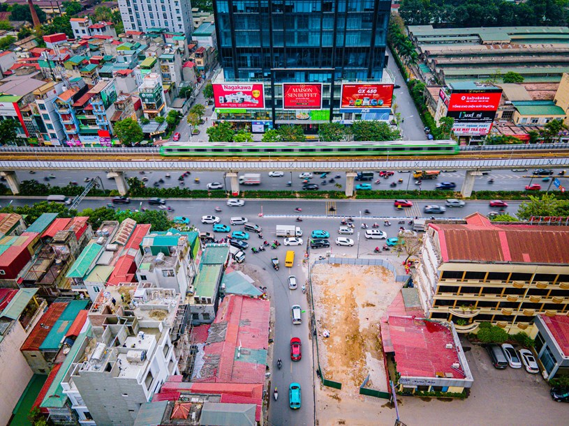 C&ocirc;ng tr&igrave;nh d&agrave;i 720m, điểm đầu dự &aacute;n giao với đường Nguyễn Tr&atilde;i, điểm cuối đến ng&otilde; 162 Nguyễn Tu&acirc;n. Dự &aacute;n mở rộng tr&ecirc;n cơ sở đường hiện c&oacute;. Trong ảnh l&agrave; điểm đầu đường Nguyễn Tu&acirc;n, giao cắt với đường Nguyễn Tr&atilde;i (quận Thanh Xu&acirc;n).