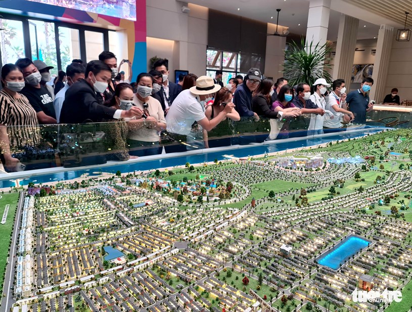 Nh&acirc;n sự trong nhiều c&ocirc;ng ty bất động sản đ&atilde; bị sa thải, mất việc sau thời gian ng&agrave;nh n&agrave;y ph&aacute;t triển n&oacute;ng - Ảnh minh họa: NGỌC HIỂN