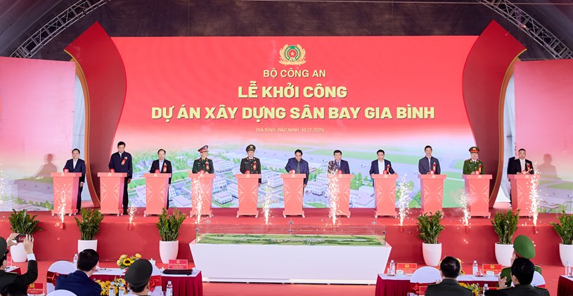 Lễ khởi c&ocirc;ng dự &aacute;n x&acirc;y dựng s&acirc;n bay Gia B&igrave;nh - Ảnh: SG &nbsp;