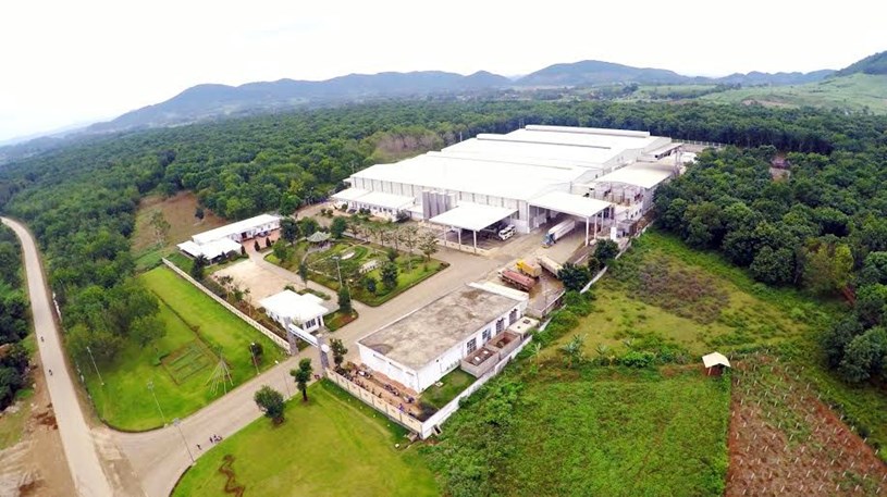 Trang trại của Tập đoàn TH (sở hữu thương hiệu TH true MILK) tại huyện Nghĩa Đàn, Nghệ An đạt danh hiệu “Trang trại chăn nuôi bò sữa tập trung, ứng dụng công nghệ cao có quy mô lớn nhất châu Á”.