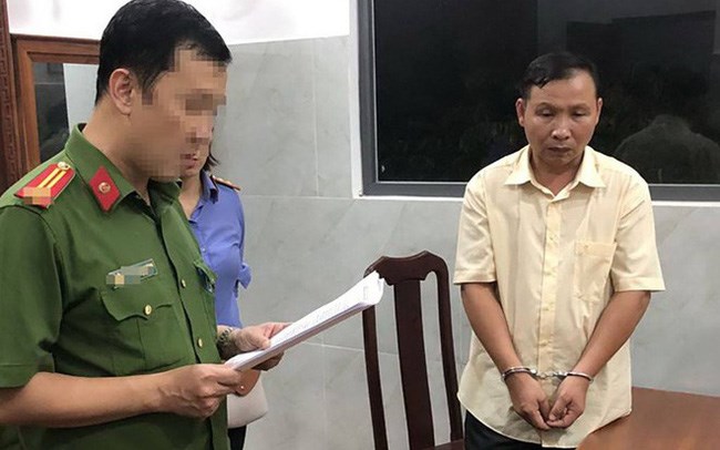 Nguyễn Văn T&agrave;i, gi&aacute;m đốc C&ocirc;ng ty kinh doanh nh&agrave; Năm T&agrave;i tại cơ quan điều tra. Ảnh: Thanh ni&ecirc;n Việt