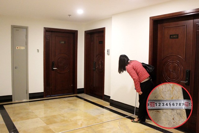 Riêng hành lang dẫn vào căn hộ thậm chí còn rộng đến gần 3m – là một trong những hành lang hiếm hoi, rộng vào loại bậc nhất trong số các tòa chung cư ở Hà Nội hiện nay.