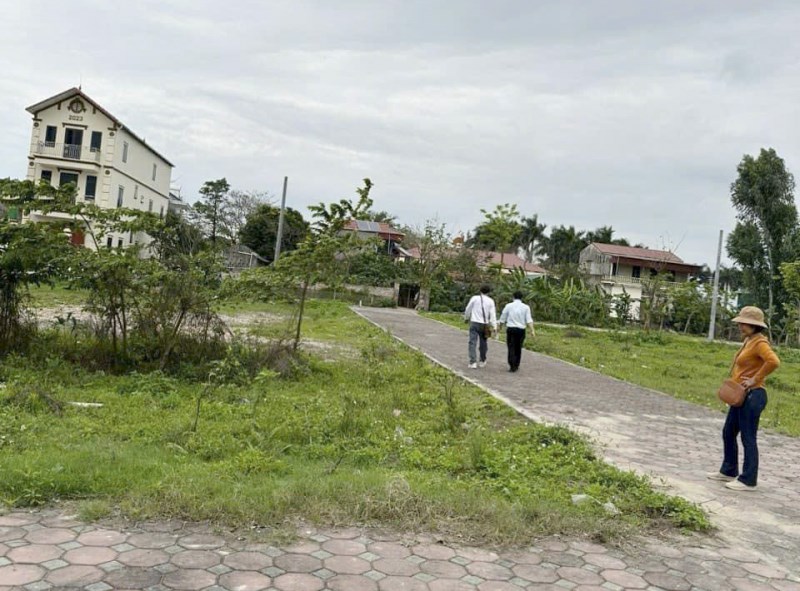 💥 KIẾM 200 TRIỆU/THÁNG VẪN MƯỢN BỐ MẸ MUA ĐẤT BÁN CHÊNH KIẾM LỜI  - Ảnh 1