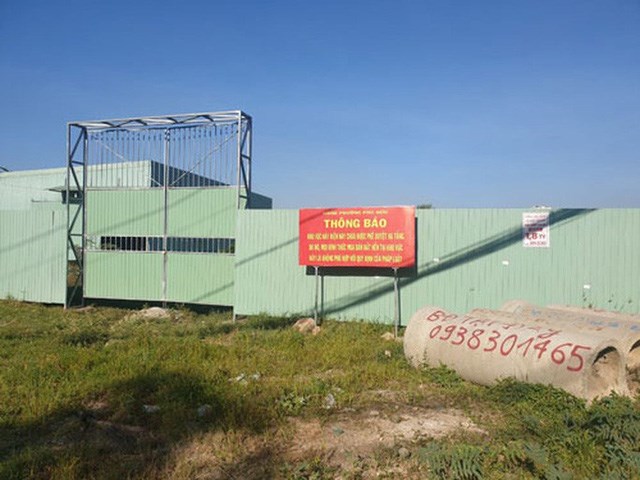 Chính quyền phải dựng bảng cảnh báo về một dự án “ma”, chưa có pháp lý tại phường Phú Hữu, quận 9, TP HCM