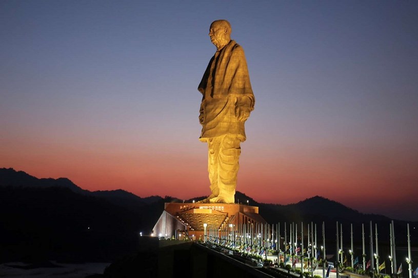 Bức tượng cao nhất Thế giới - Tượng thống nhất tại Kevadiya, Ấn độ 182m